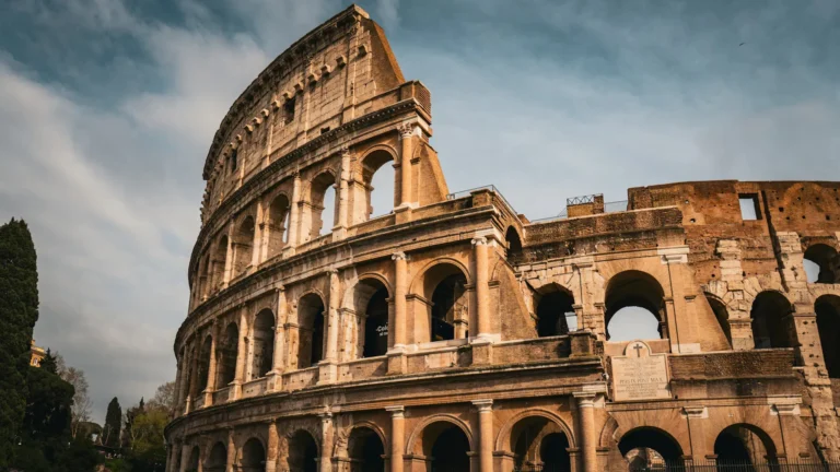 Ronda por Europa: 18 Días por Madrid, París, Venecia y Roma