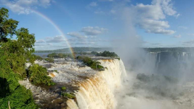 Circuito Andino e Iguazú en Reyes Argentina y Chile, Una Travesía Inolvidable